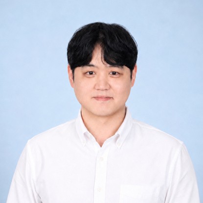 Donghyun Hong