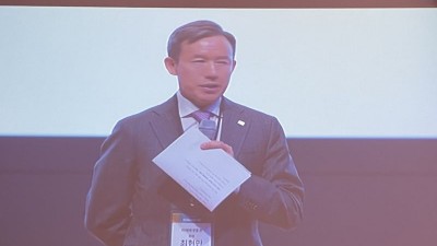 미래에셋 최현만 회장 “전략적 기회 잡아라”[스파크랩 데모데이]